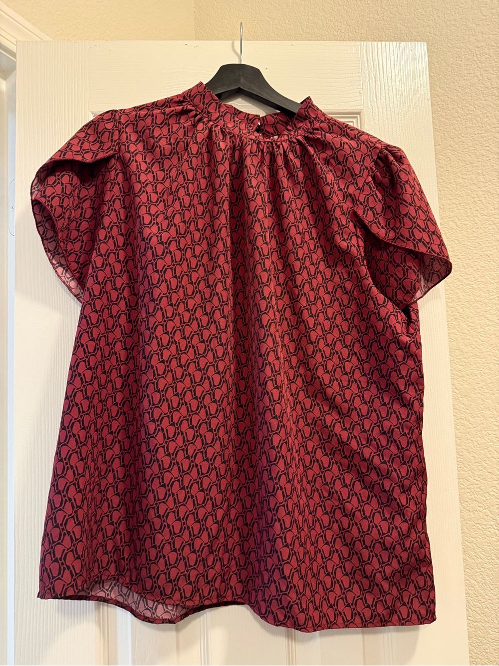 SHEIN Womens Mock Neck Printed Short Sleeve Top